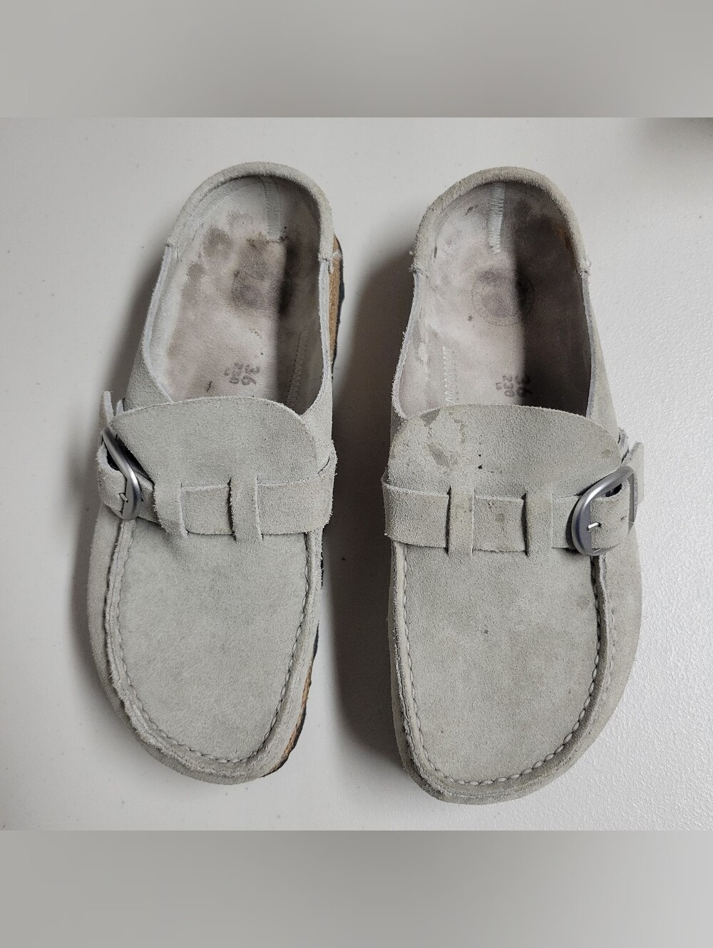 Birkenstock Buckley Clogs In Gray Suede Size 36.